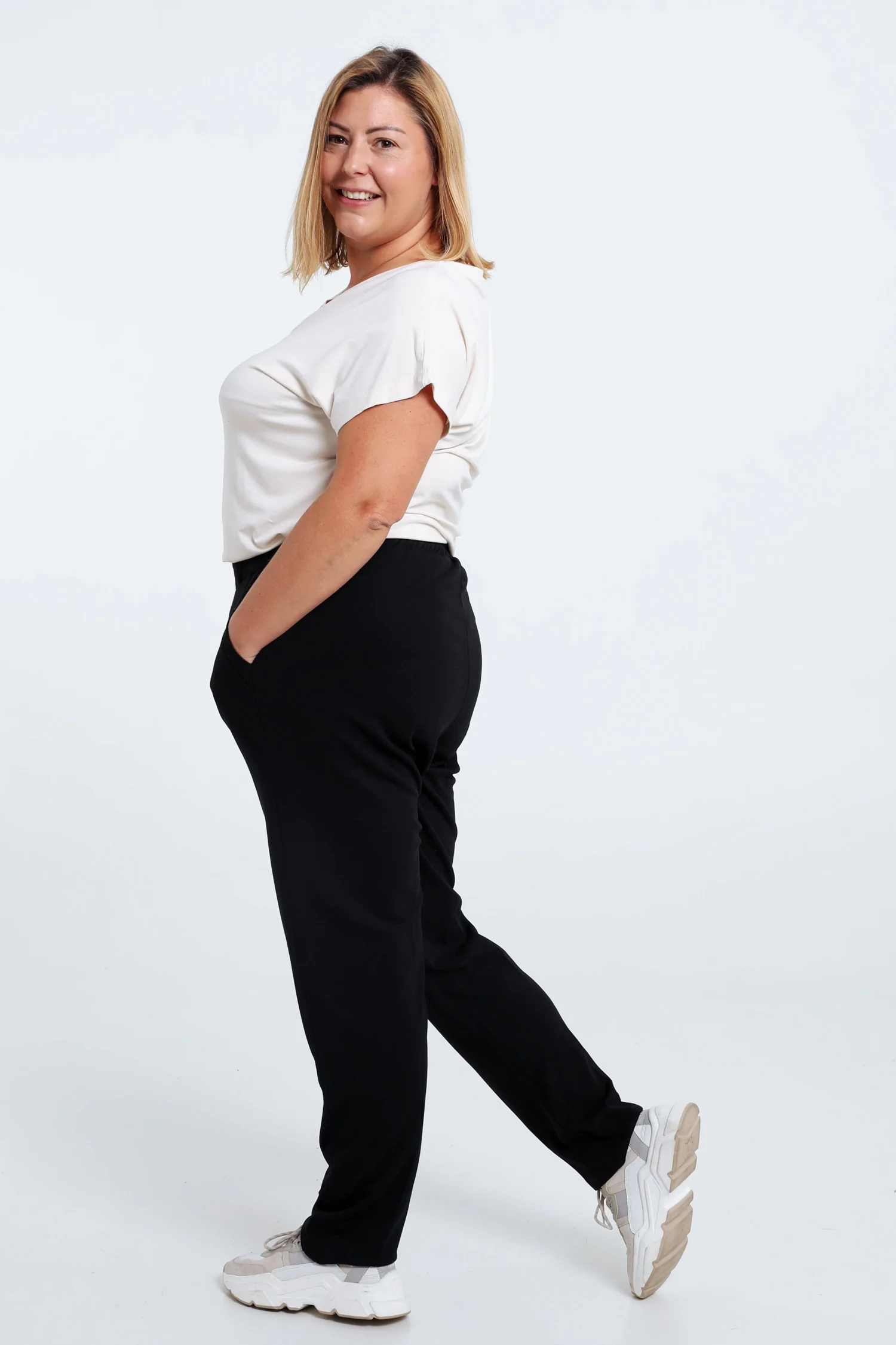 Effen slim 7/8-broek met gestikte, gedetailleerde zak - Image 3