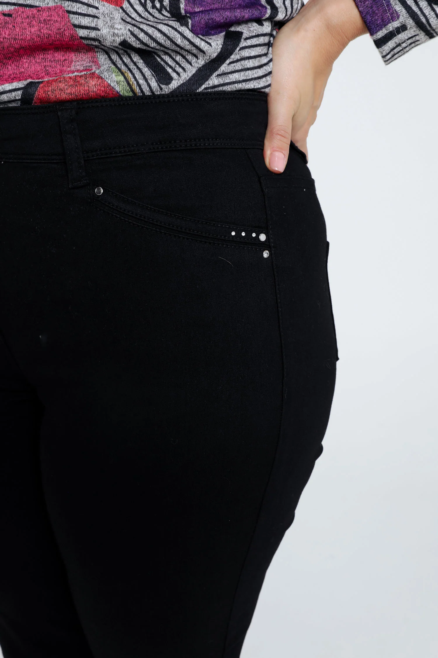 Slim broek 'Louise' L32 met strass - Image 25
