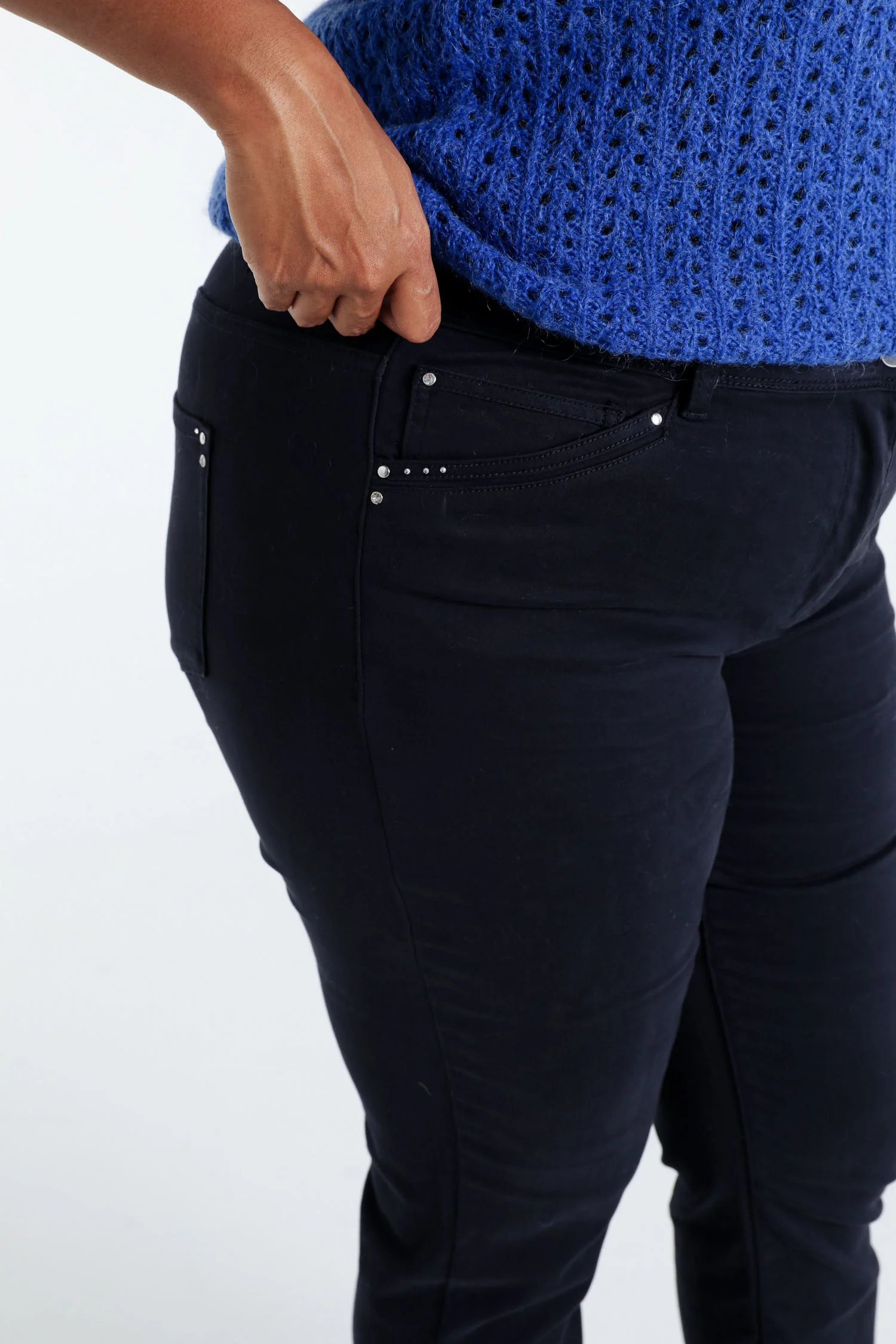 Slim broek 'Louise' L32 met strass - Image 6
