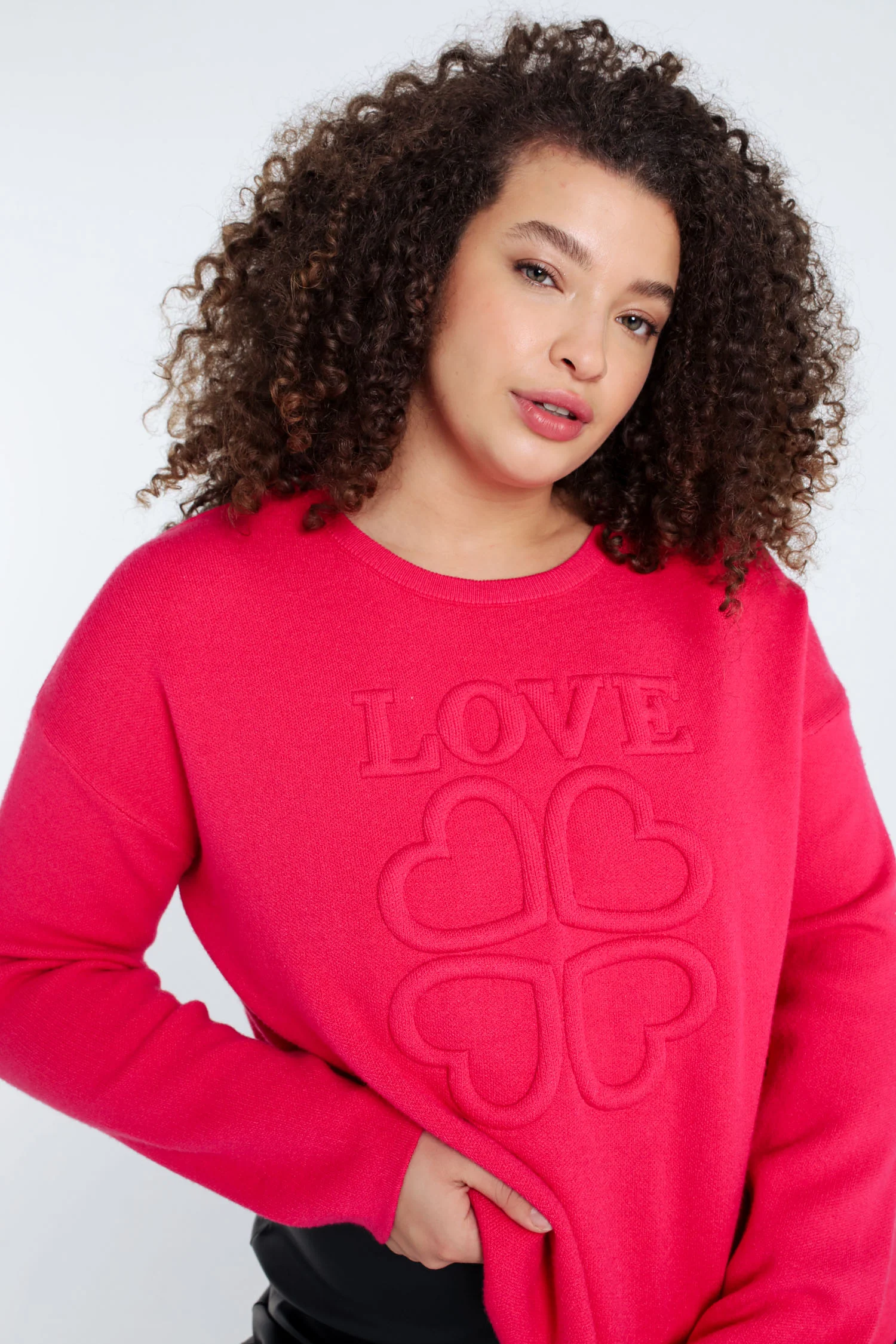 Effen trui in viscose met reliëfletters 'LOVE' - Image 3