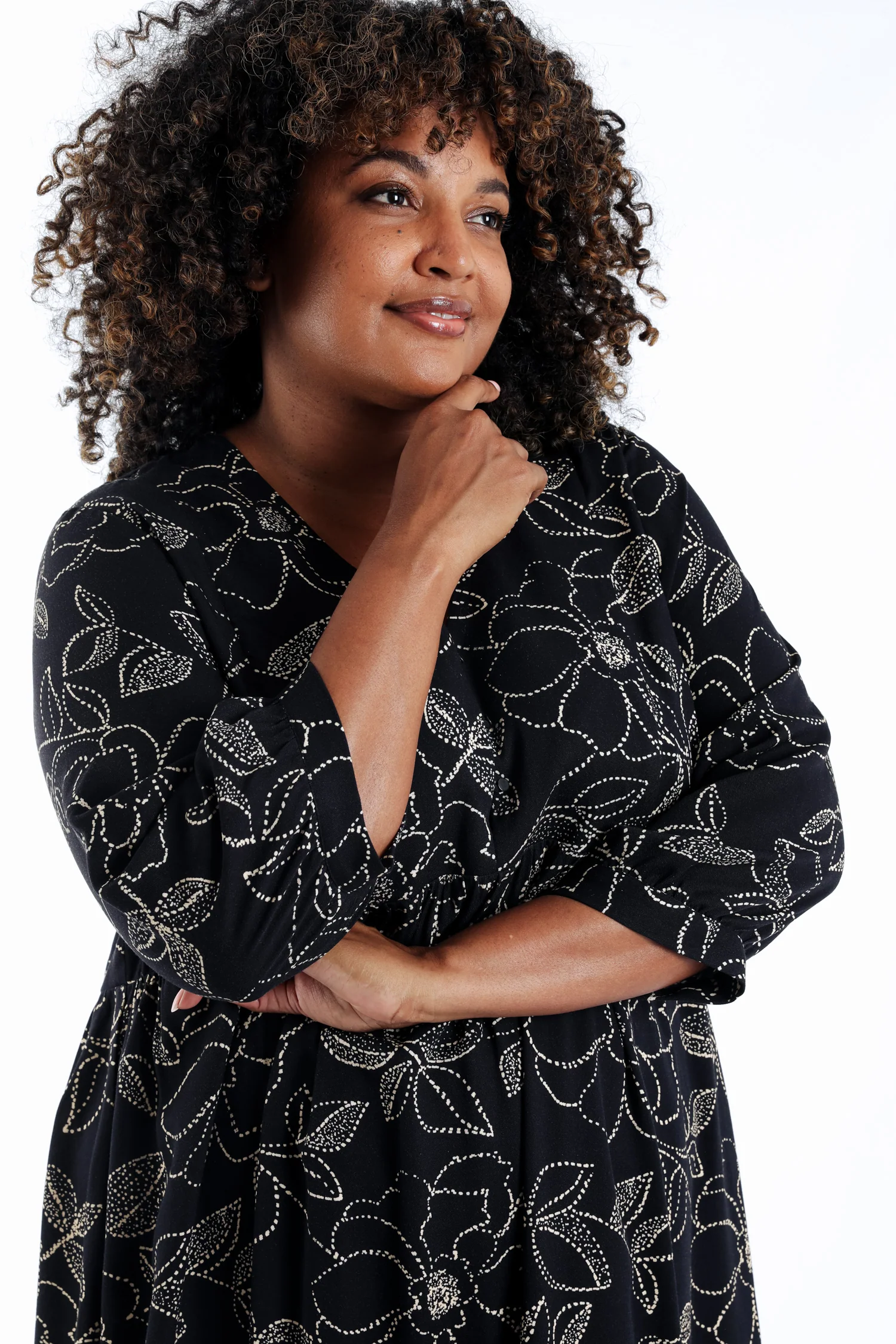 Korte jurk van bedrukt viscose met bloemenprint - Image 3
