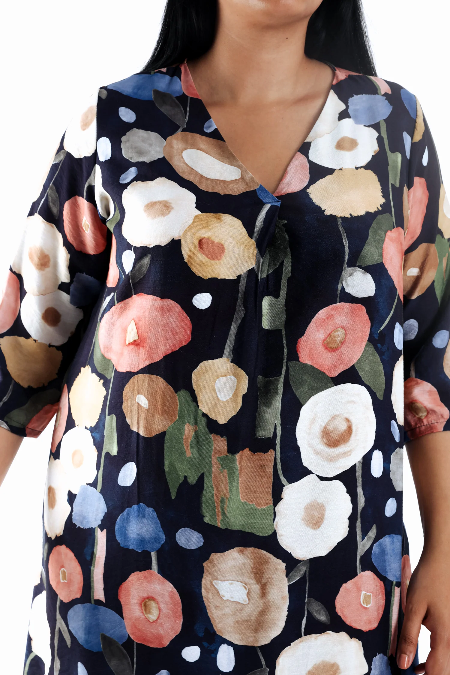 Korte jurk van viscose met print van ronde bloemen - Image 4
