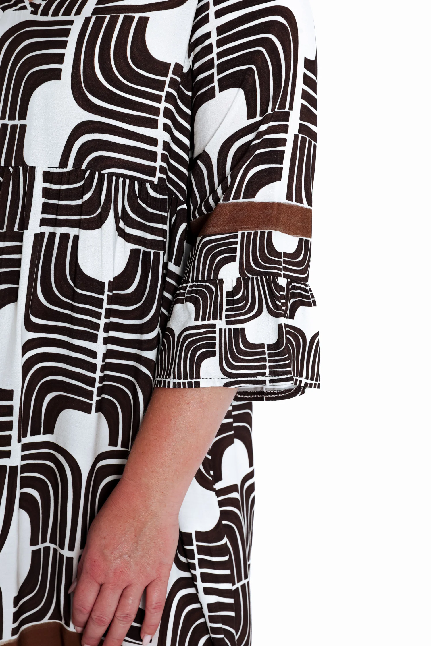 Korte jurk in viscose met grafische print - Image 4