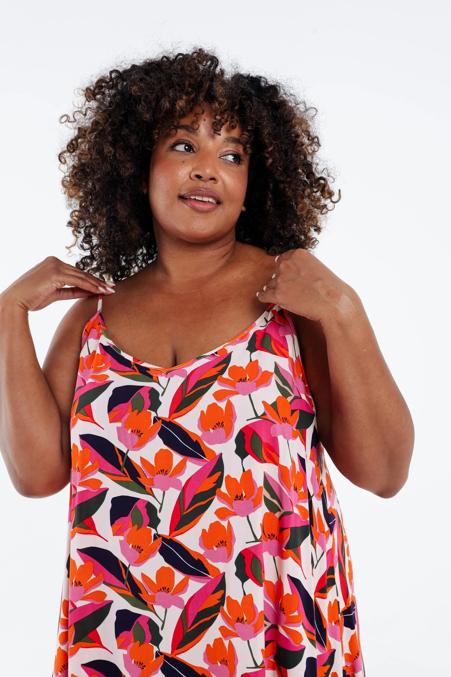 Lange jurk van viscose met dunne bandjes en een bloemenprint - Image 3