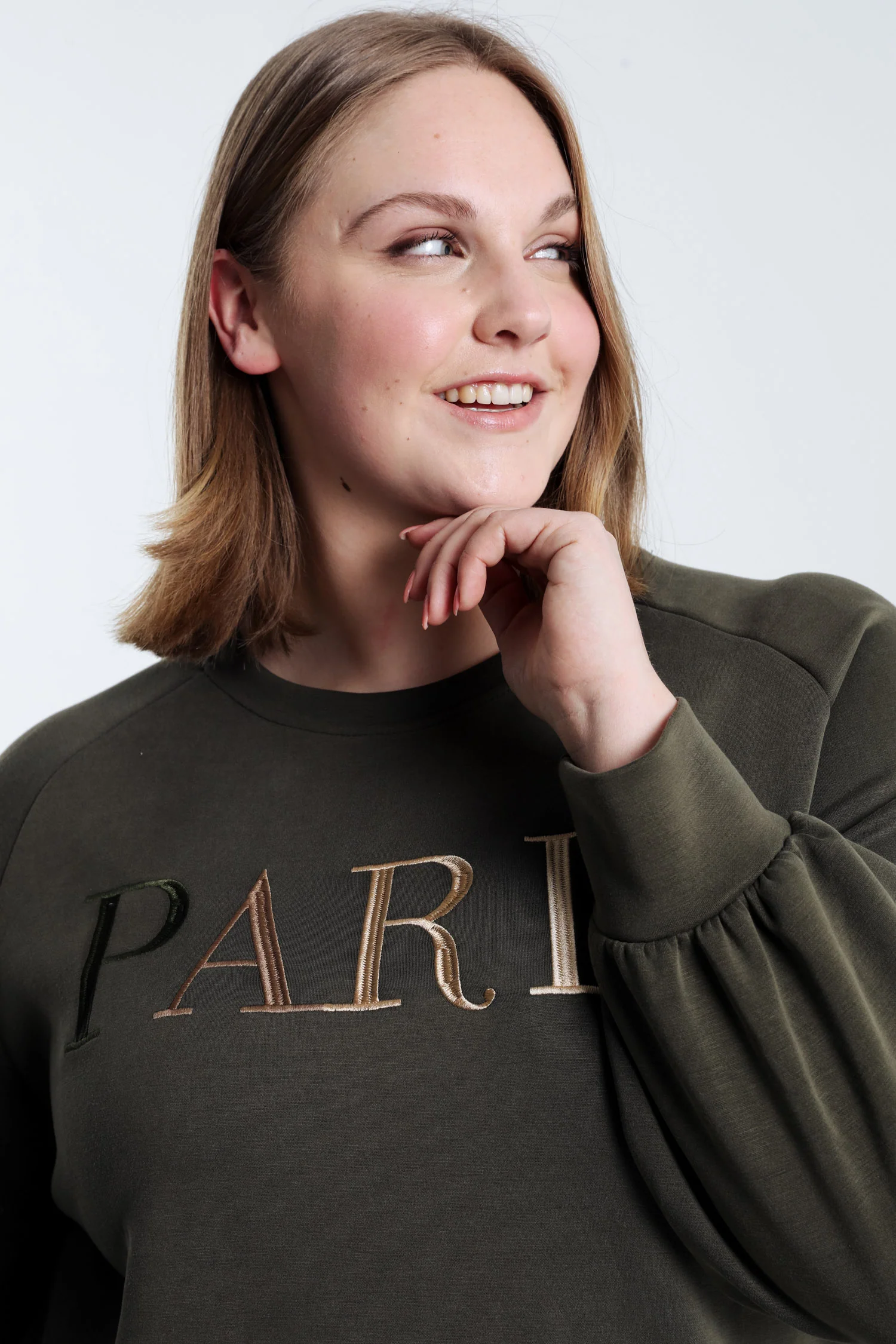 Sweaterjurk met borduursel Paris - Image 6