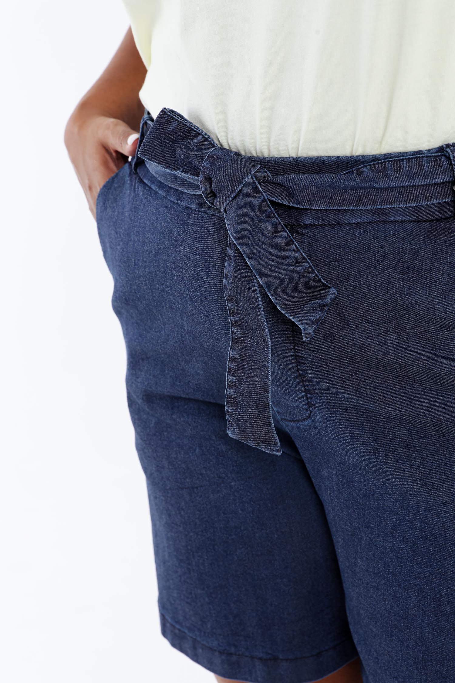 Short in een effen jeans - Image 4
