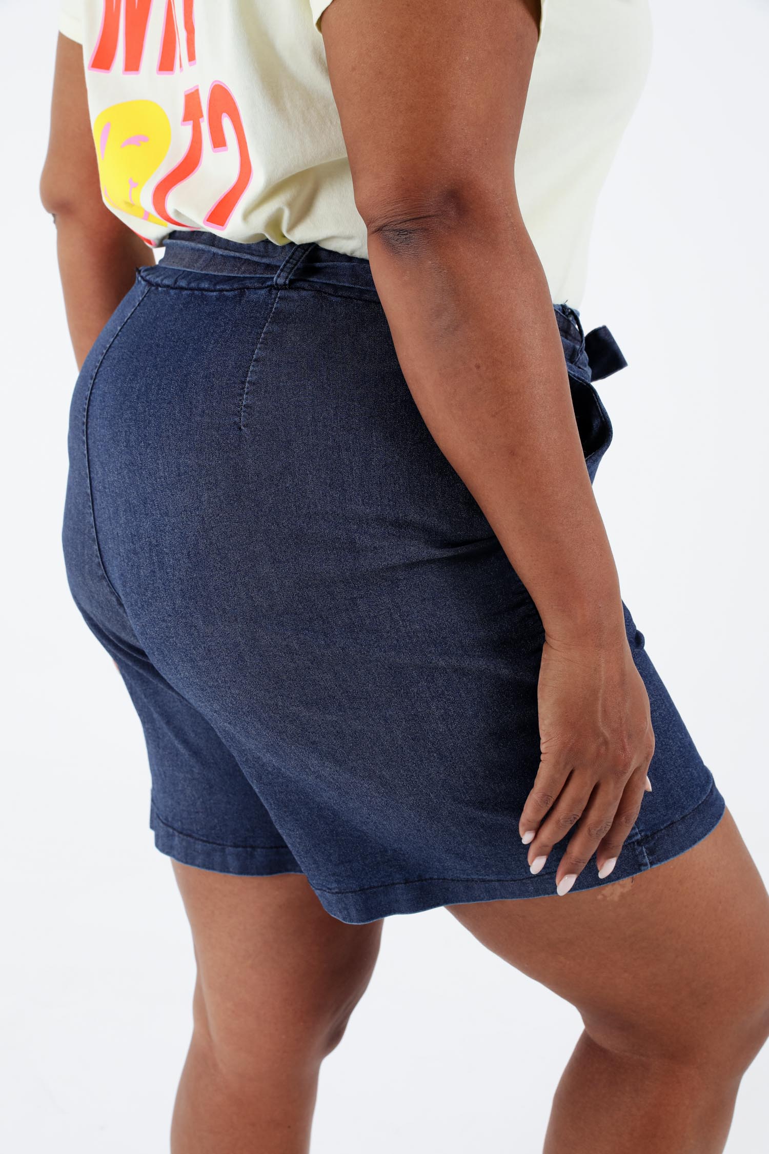 Short in een effen jeans - Image 6