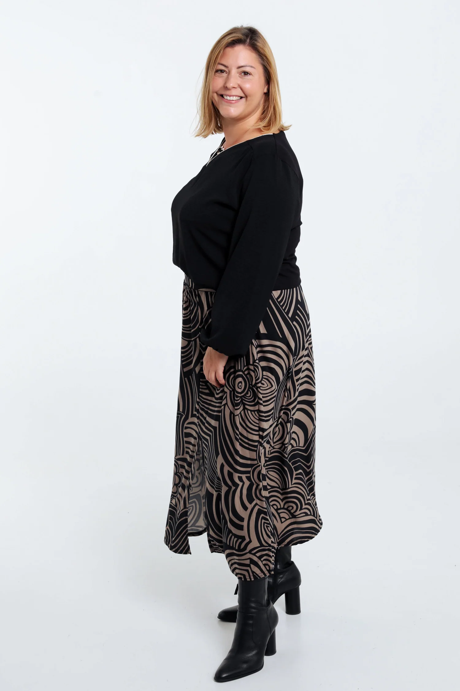 Effen T-shirt met lurex en juweel - Image 31