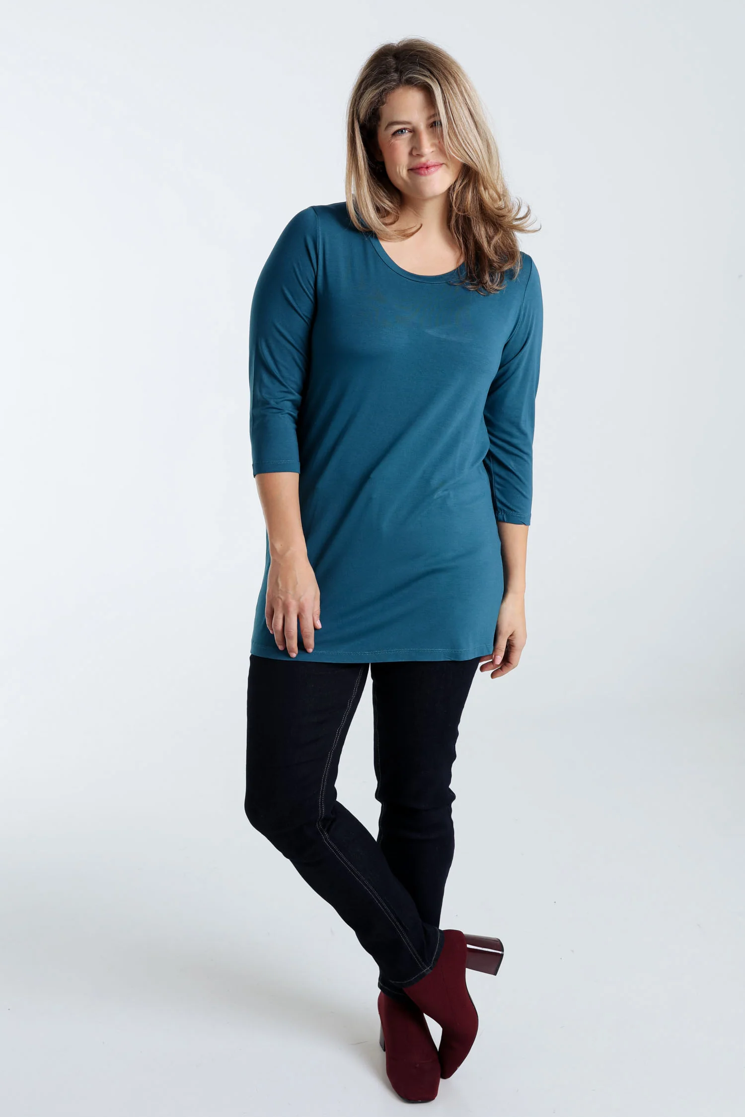 Basic effen viscose T-shirt - Image 9