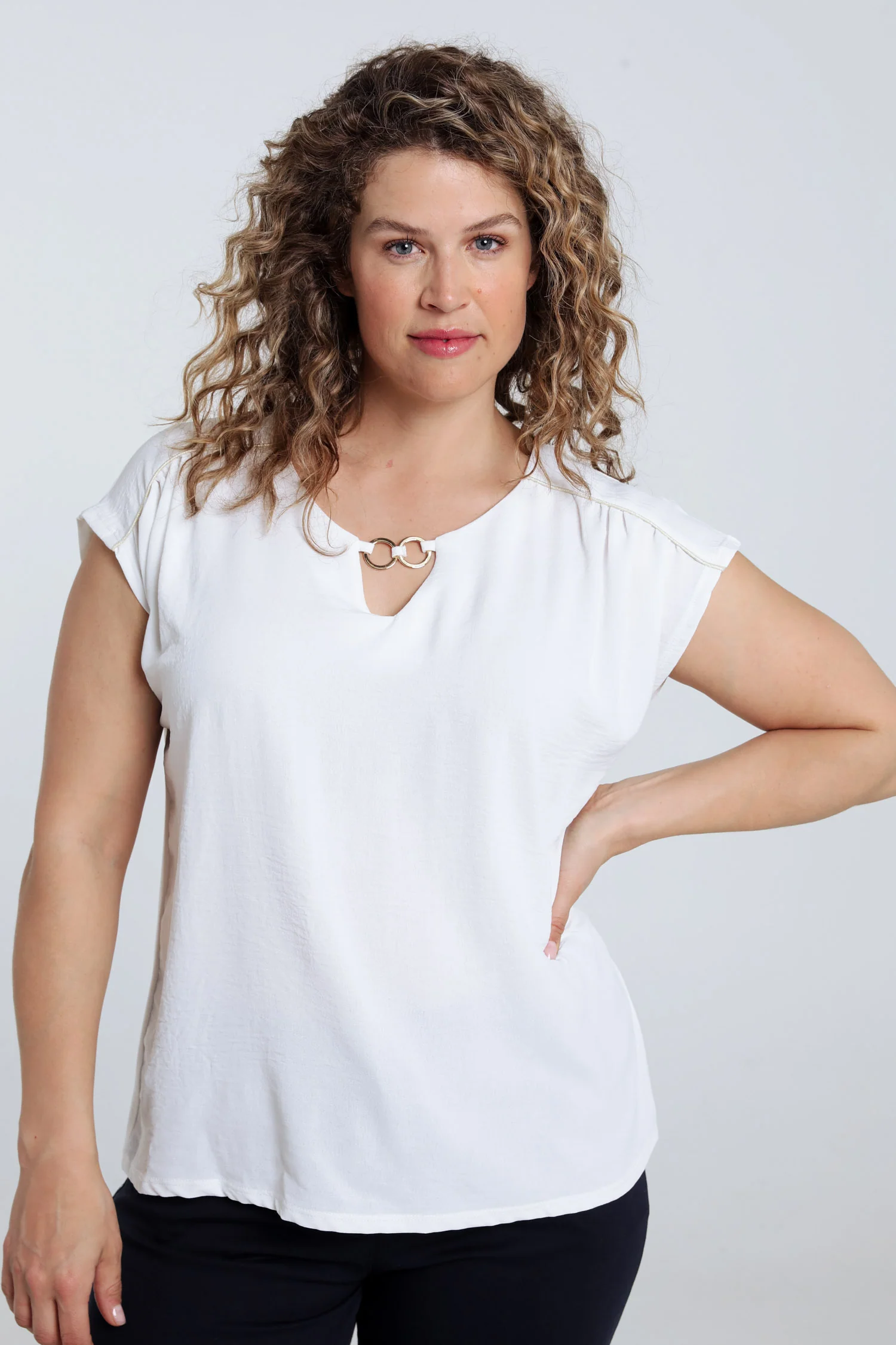T-shirt van twee materialen met ronde hals en lus