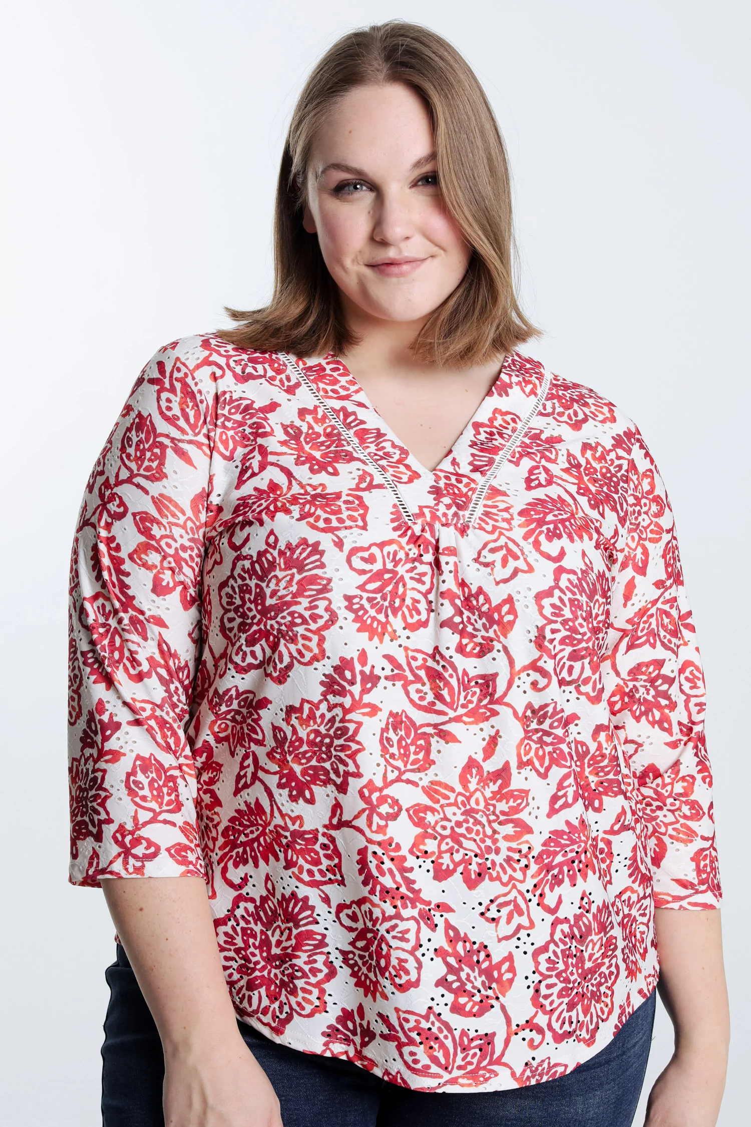 Geborduurd T-shirt met bloemenprint