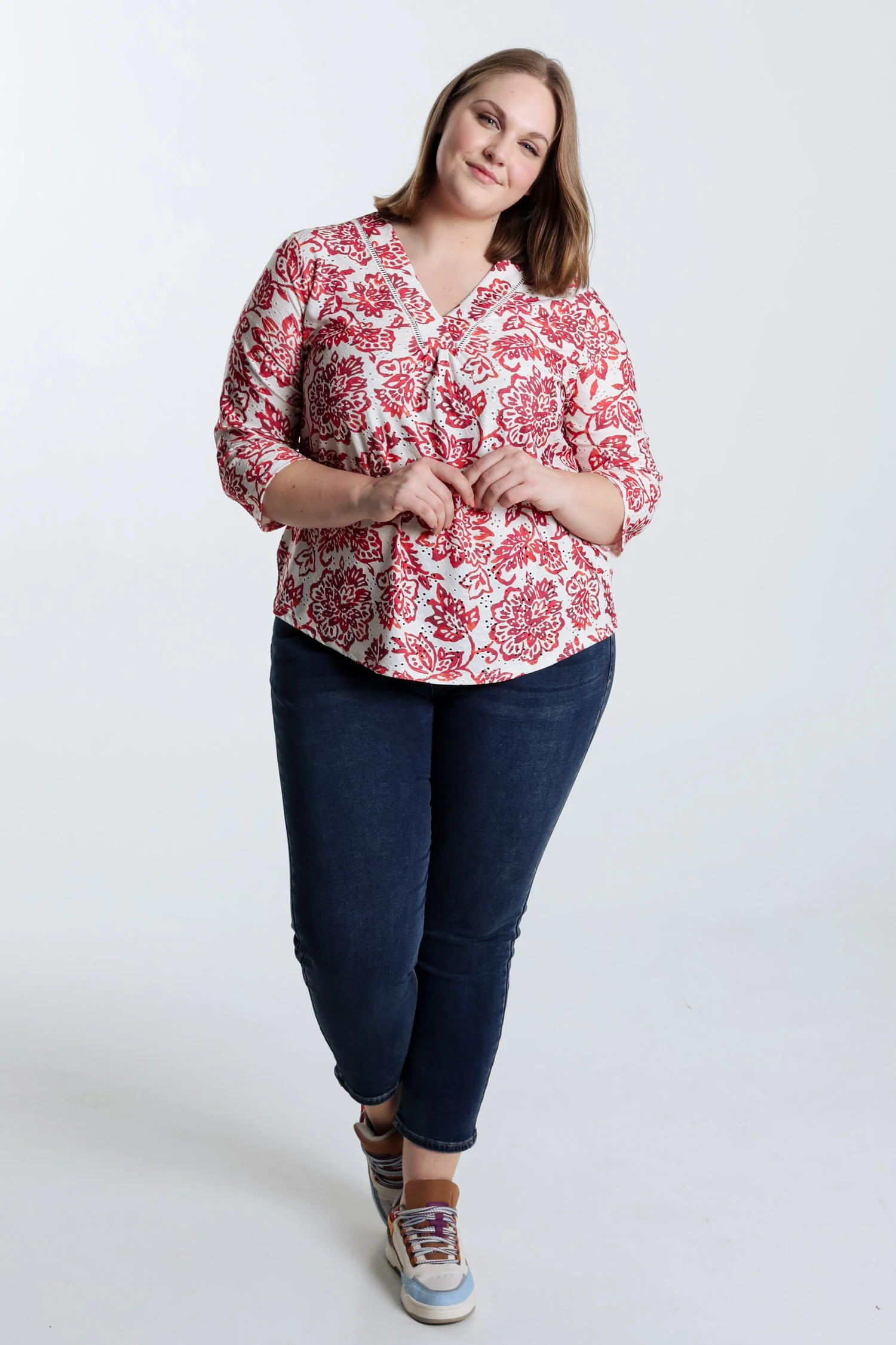 Geborduurd T-shirt met bloemenprint - Image 9