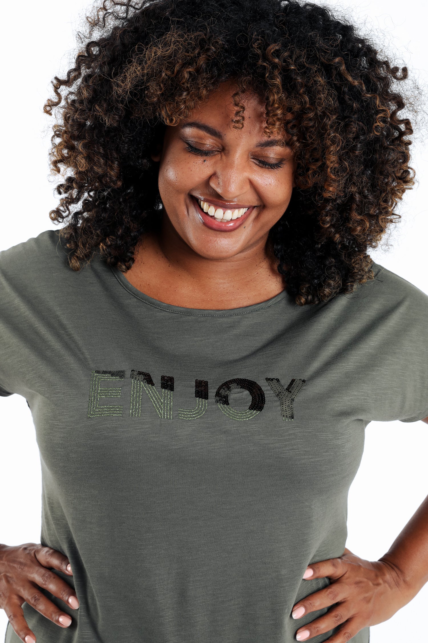Effen katoenen T-shirt Enjoy met pailletten - Image 15