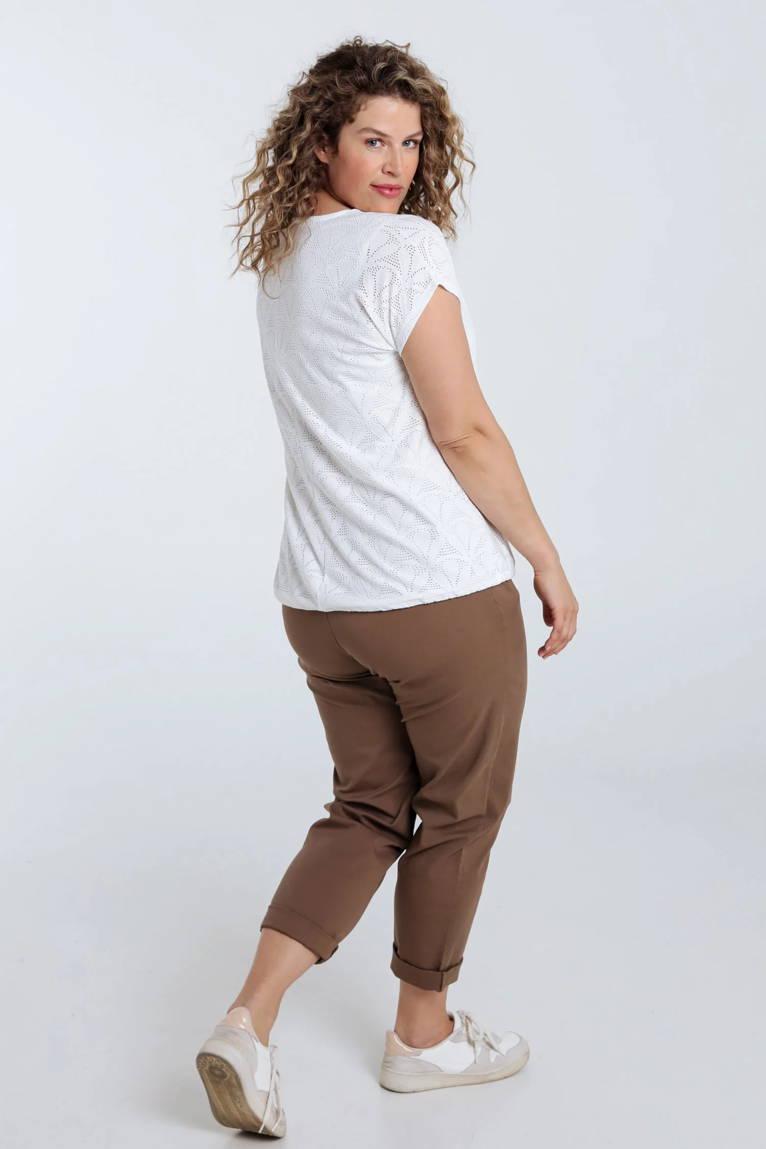 Effen kanten T-shirt met bloemmotief - Image 2