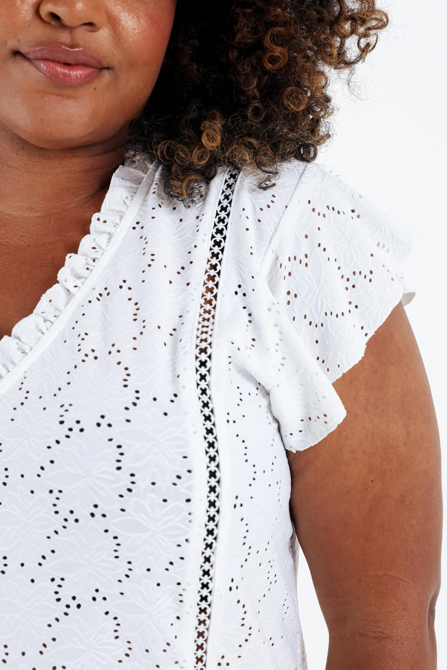 Effen kanten T-shirt met ruffles - Image 3