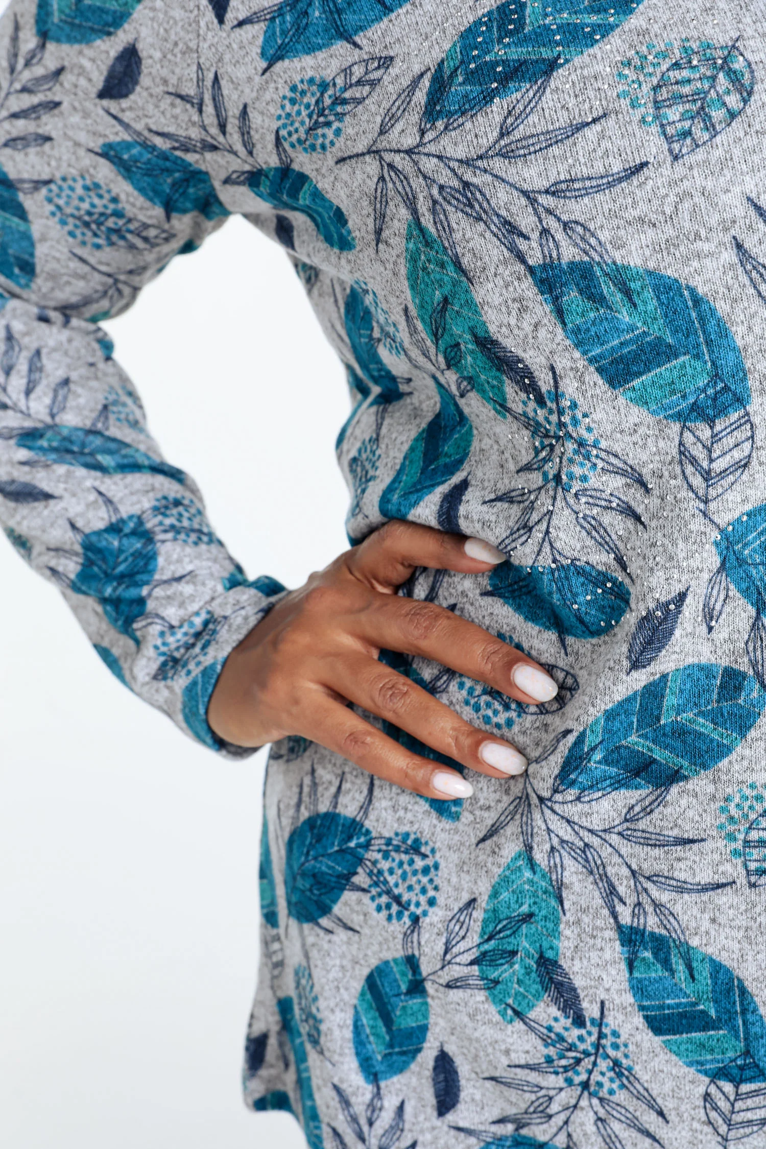 Warm gebreid T-shirt met bladprint en strasssteentjes - Image 5