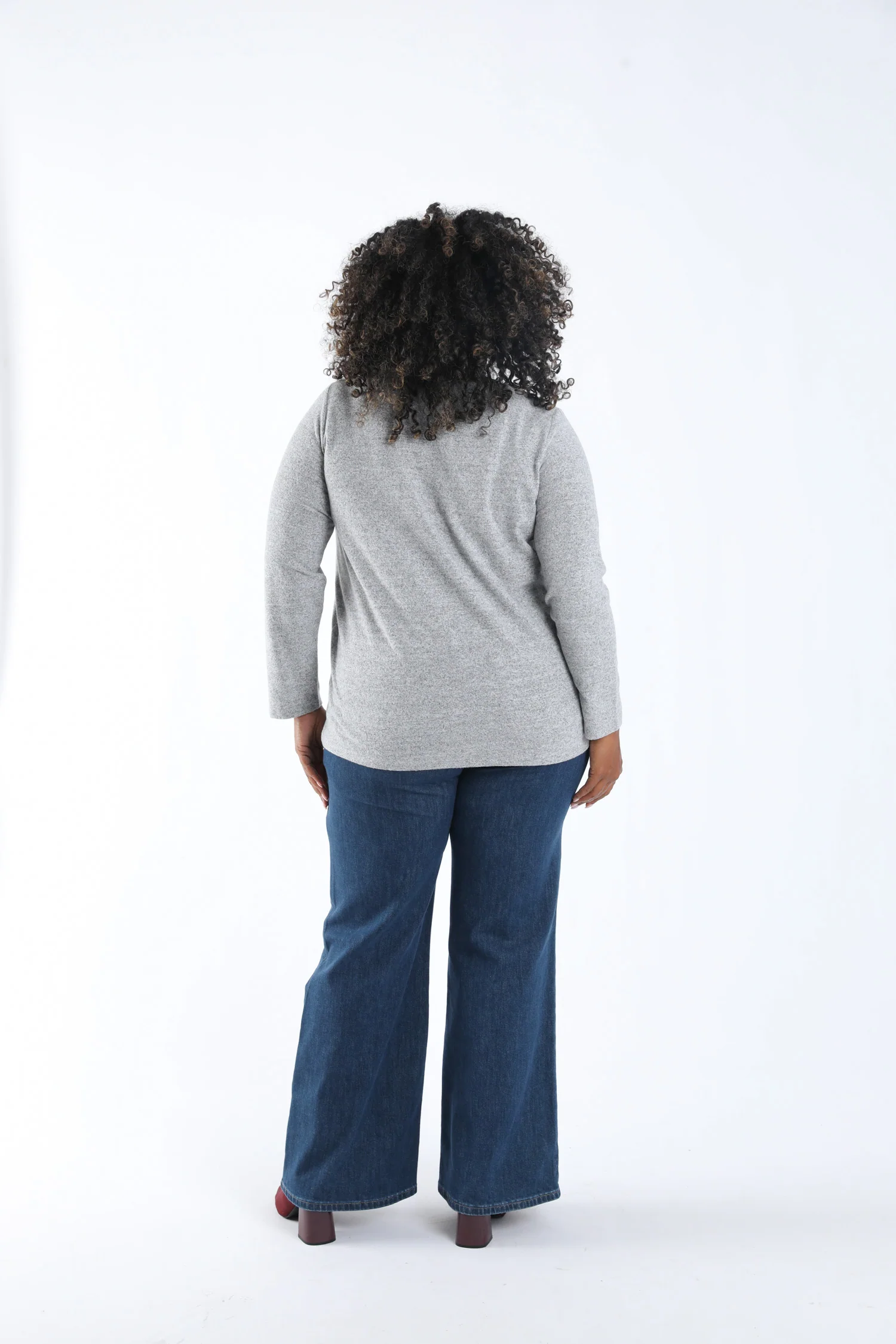 Effen warme gebreide T-shirt met sierdetail - Image 2