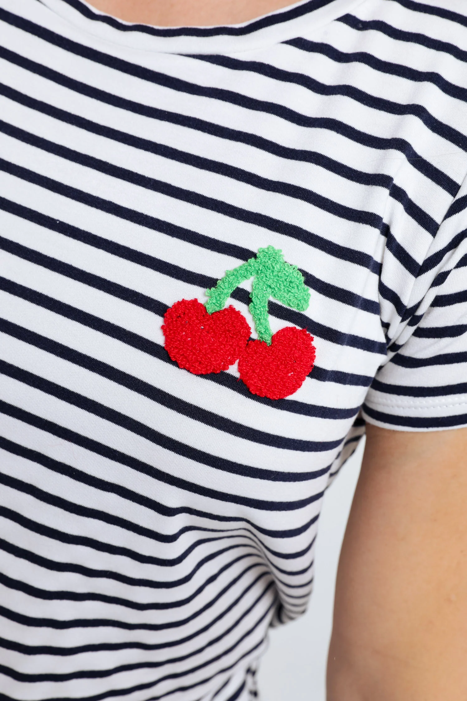 Matrozen-T-shirt met kersdetail - Image 5
