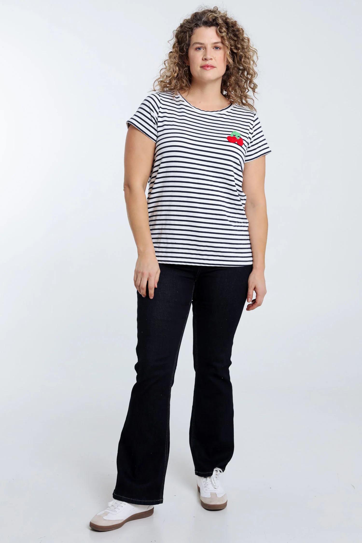 Matrozen-T-shirt met kersdetail - Image 7