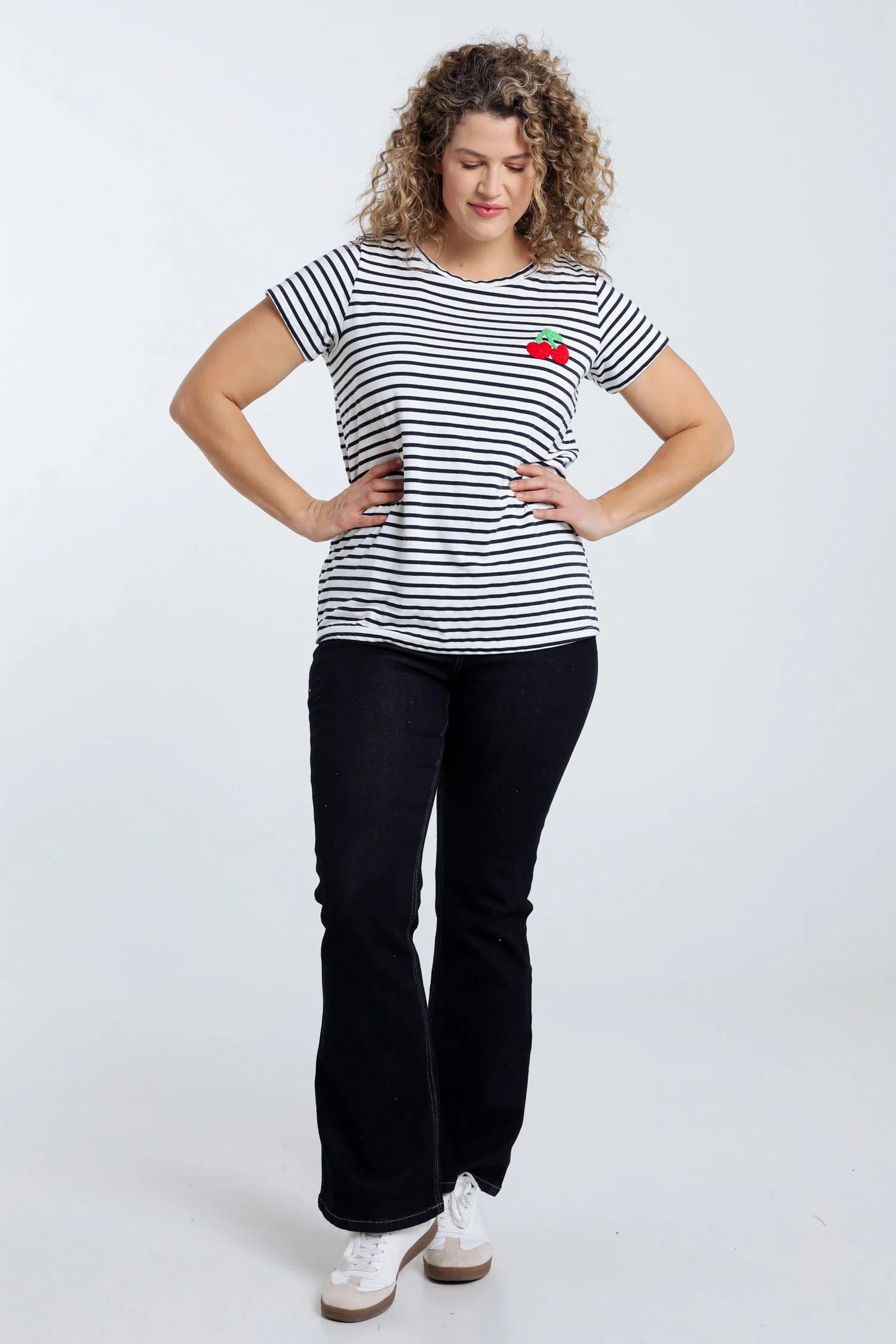 Matrozen-T-shirt met kersdetail - Image 9