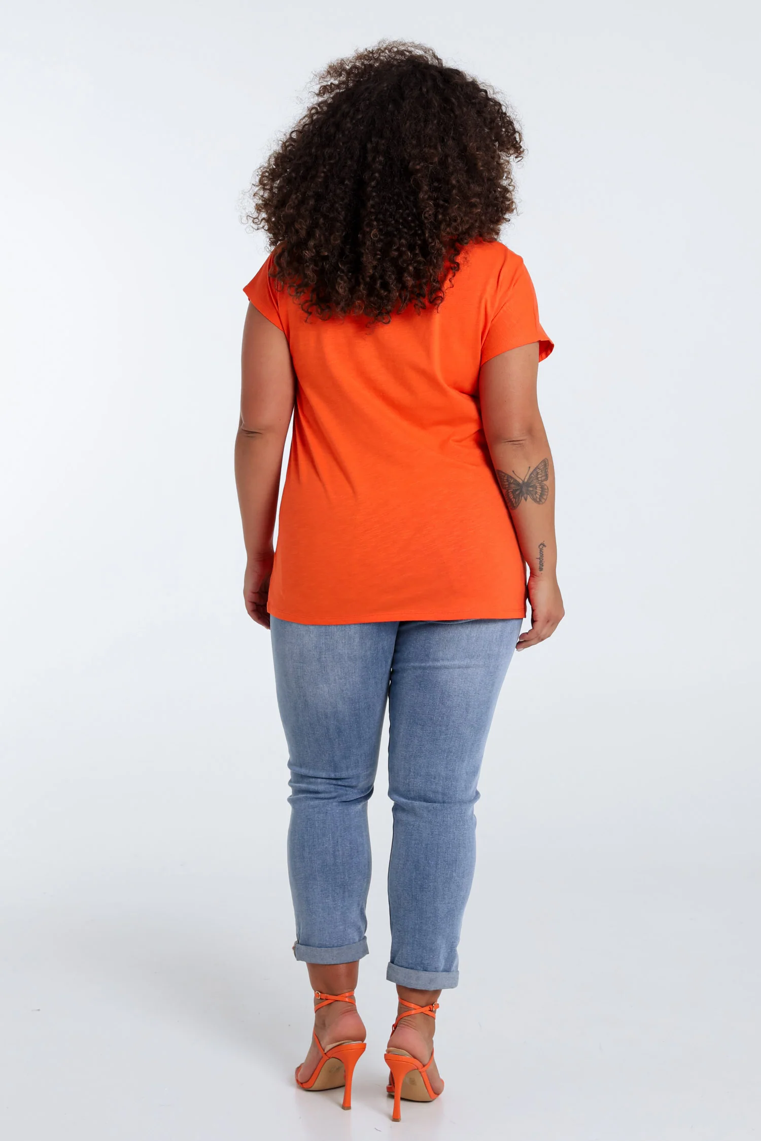 Effen T-shirt met borduring Enjoy en pailletten - Image 24
