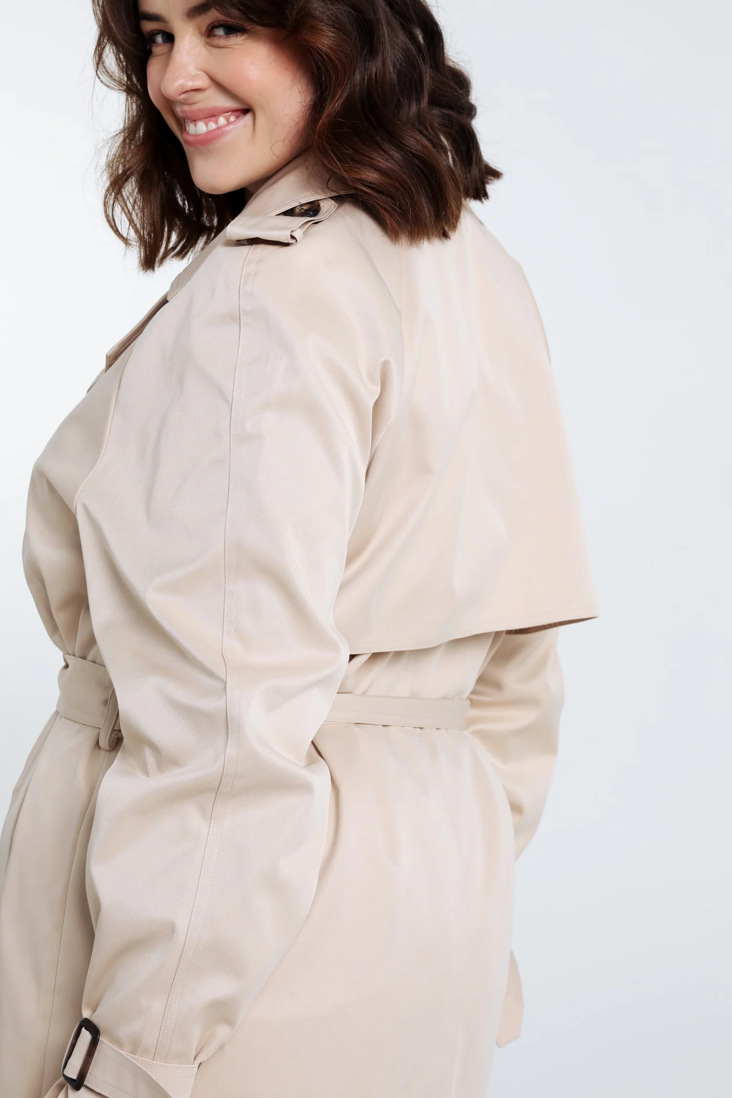 Halflange, effen trenchcoat met dubbele rij knopen - Image 6