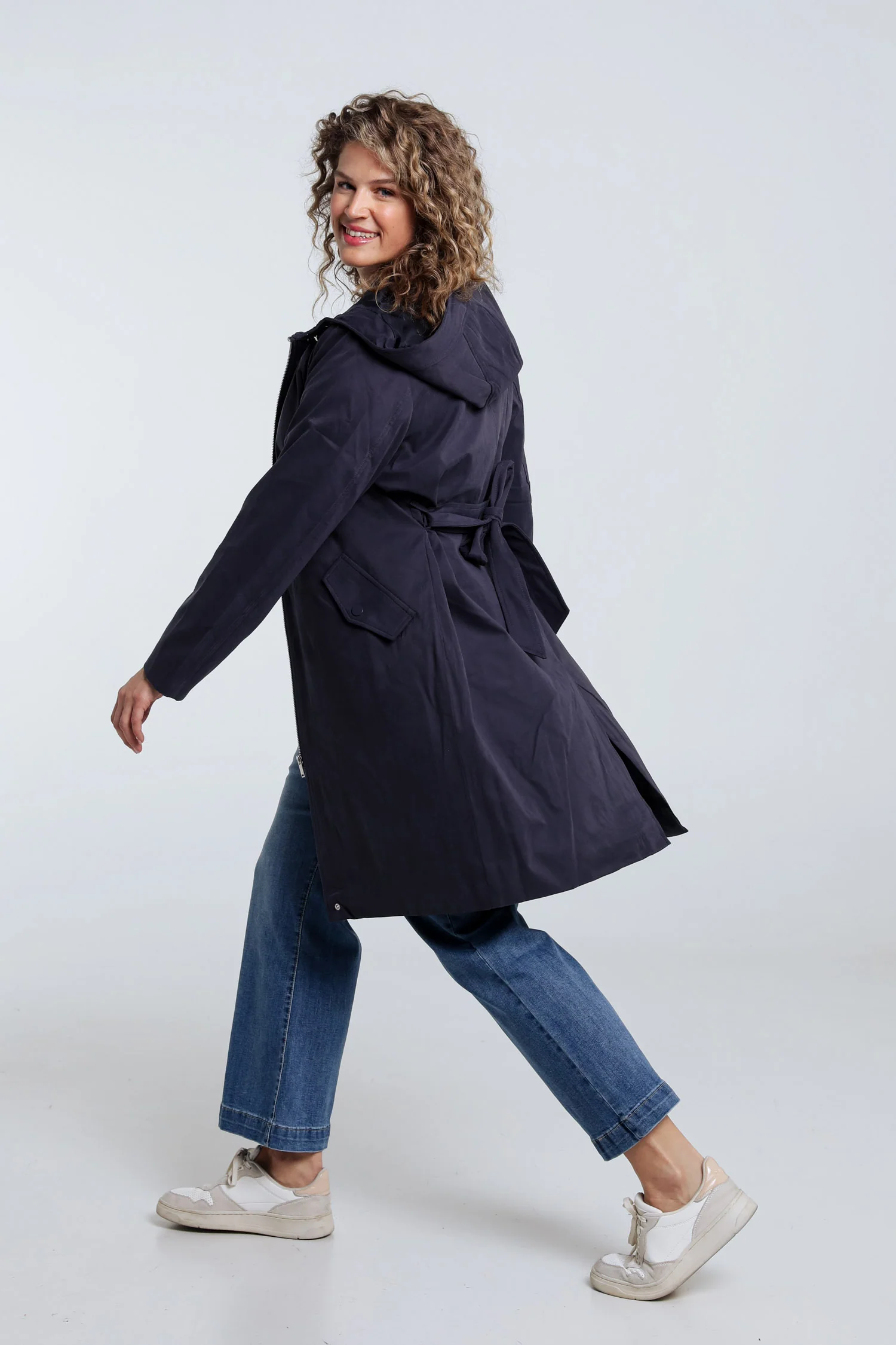 Effen mid-length trenchcoat met capuchon - Image 9